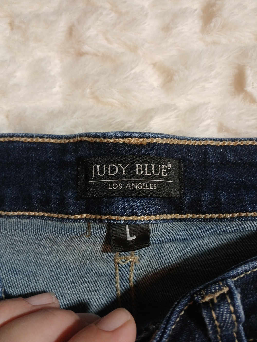 Judy Blue Distressed Cut Off Denim Shorts Womens Size L High Rise Dark Wash - Picture 6 of 8
